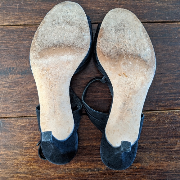 Manolo Blahnik Suede T-Strap Sandals Heels - Picture 8 of 13